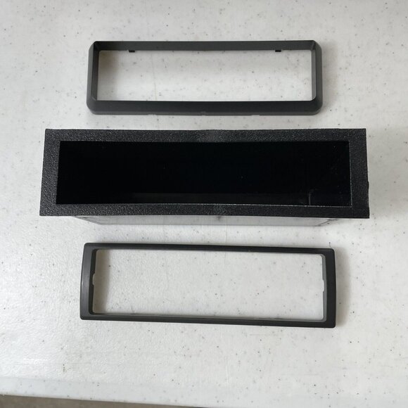 Pioneer AVHP5700DVD Radio DVD Player Tested Working With Box, Wires, Manuals - Picture 12 of 16